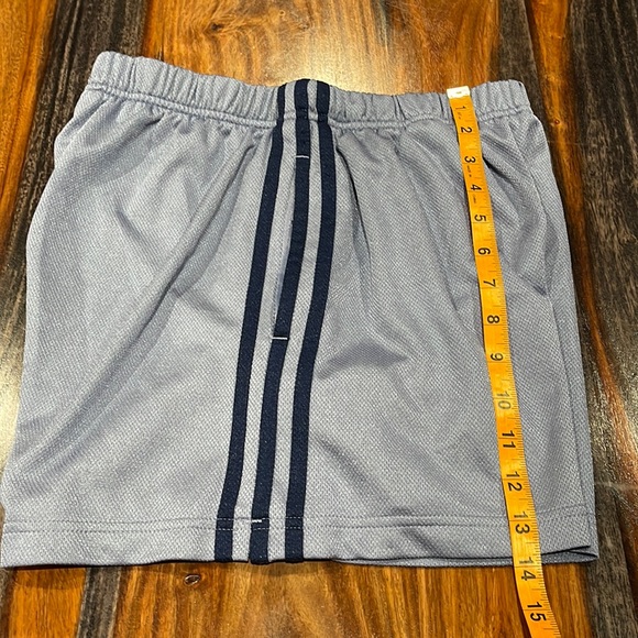 adidas Shorts Adidas Size M Short Shorts Poshmark